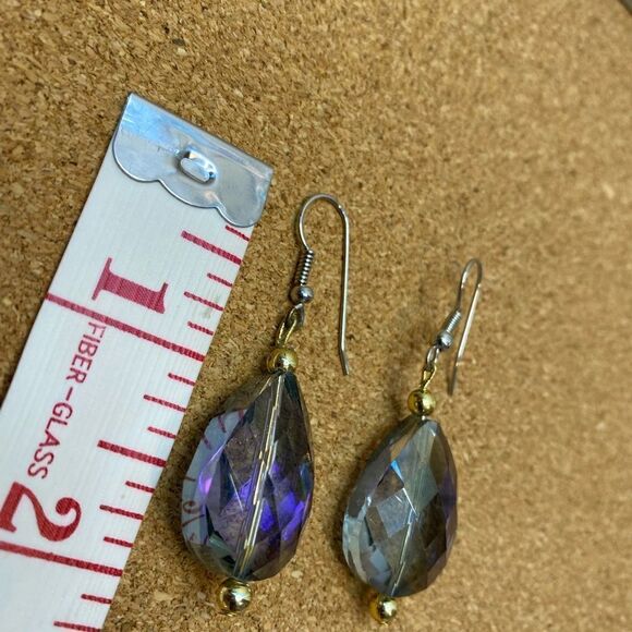Gorgeous large faceted teardrop crystal dangle earrings - Picture 2 of 6
